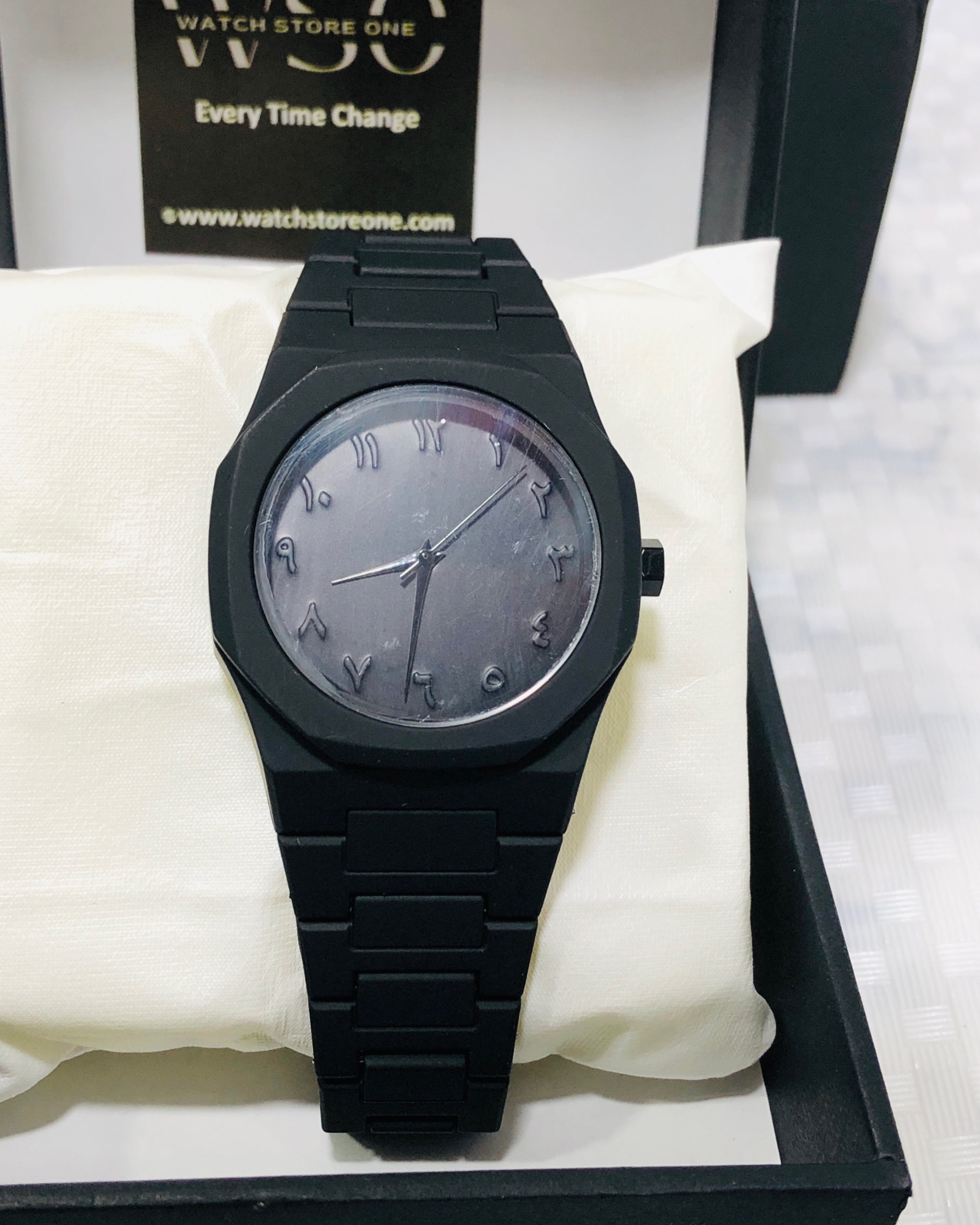 BLACK ORA WATCH