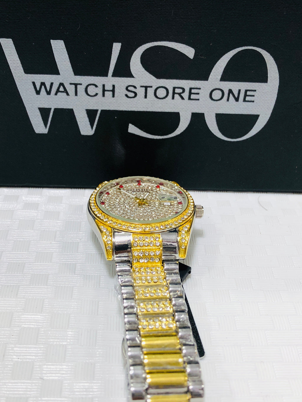 Ice Diamond - Article #765 - Two Tone - Diamond Dial