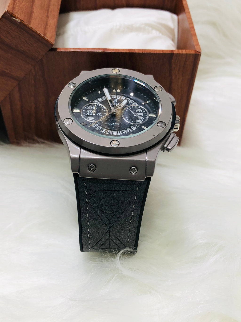 Hublot Strap Date Watch