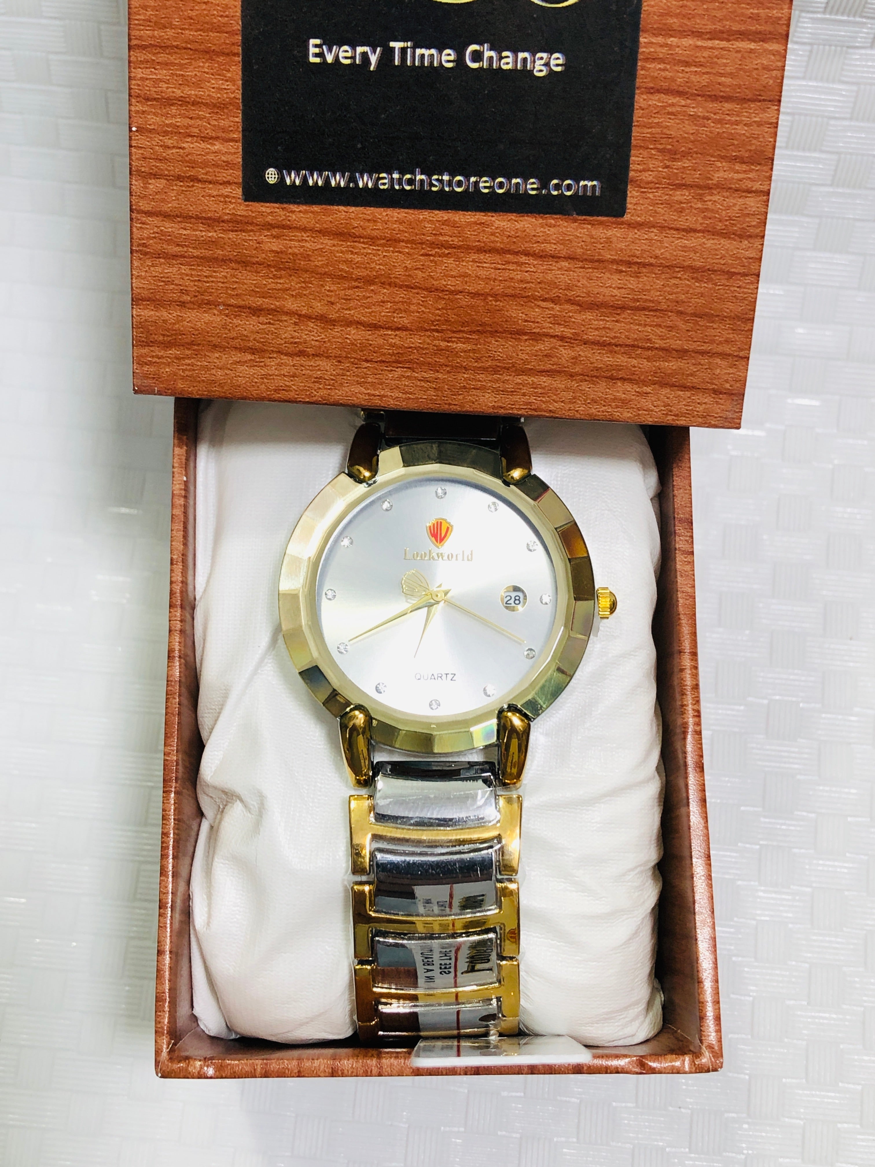 DIAMOND GLASS WATCH ORIGNAL