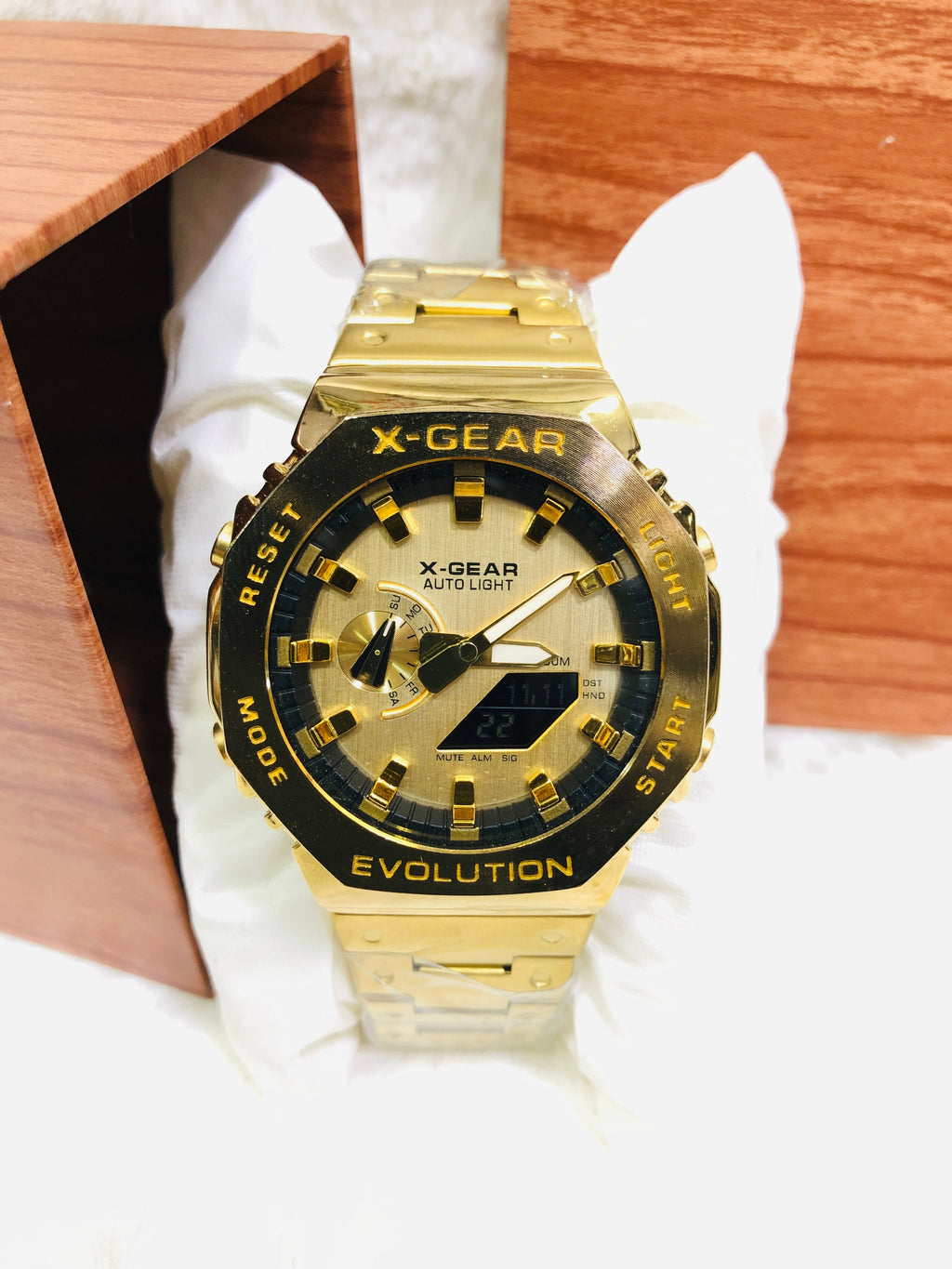 XGEAR WORLD TIME WATCH-XG2232