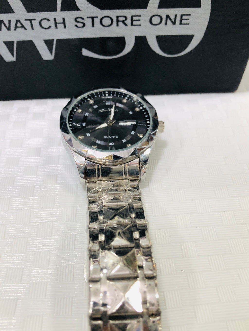 Hoursely Diamond Cut Watch>3 COLOR