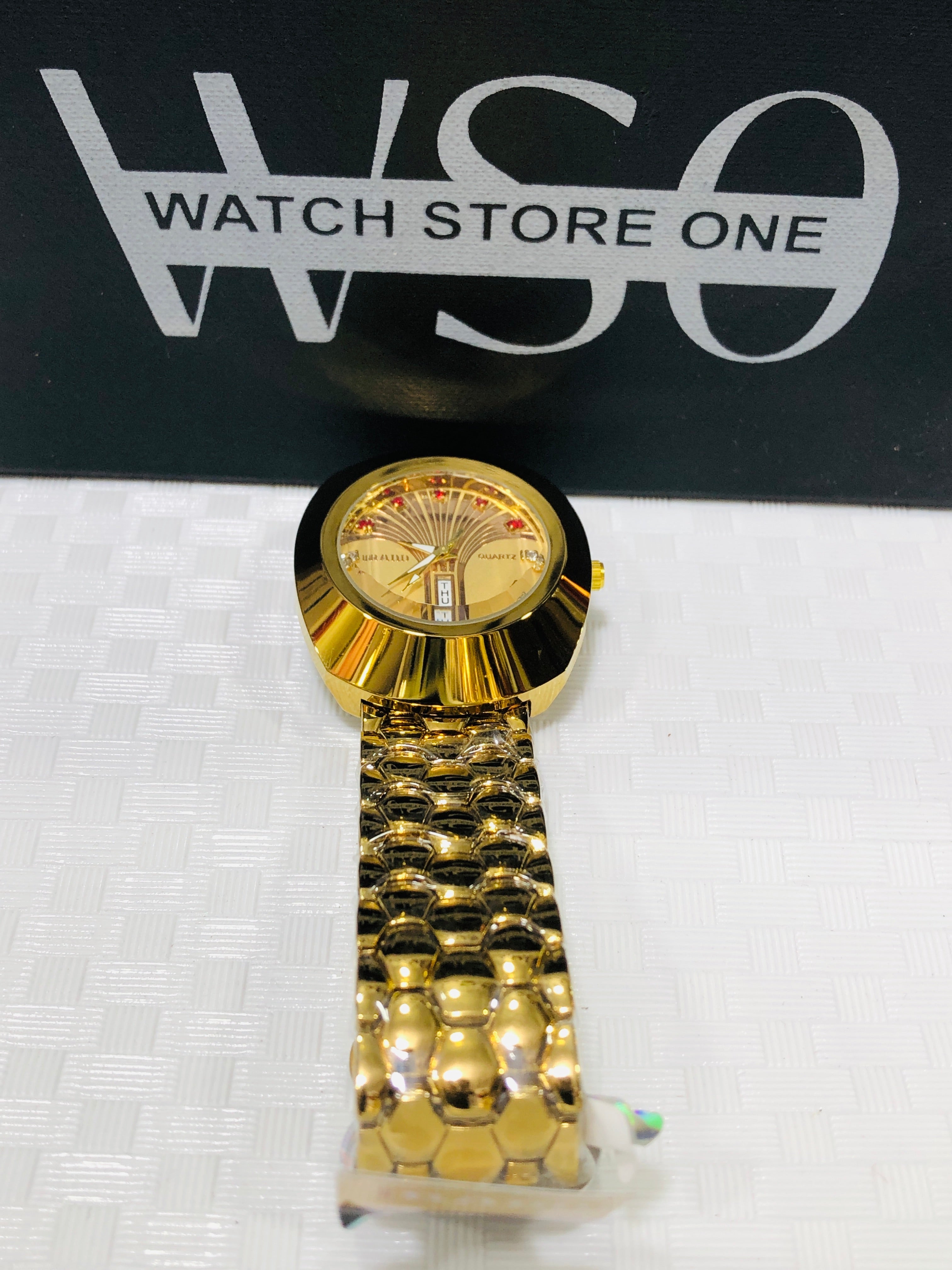 Rado Diastar 12 Stone - Article #369 - Golden - Golden Dial