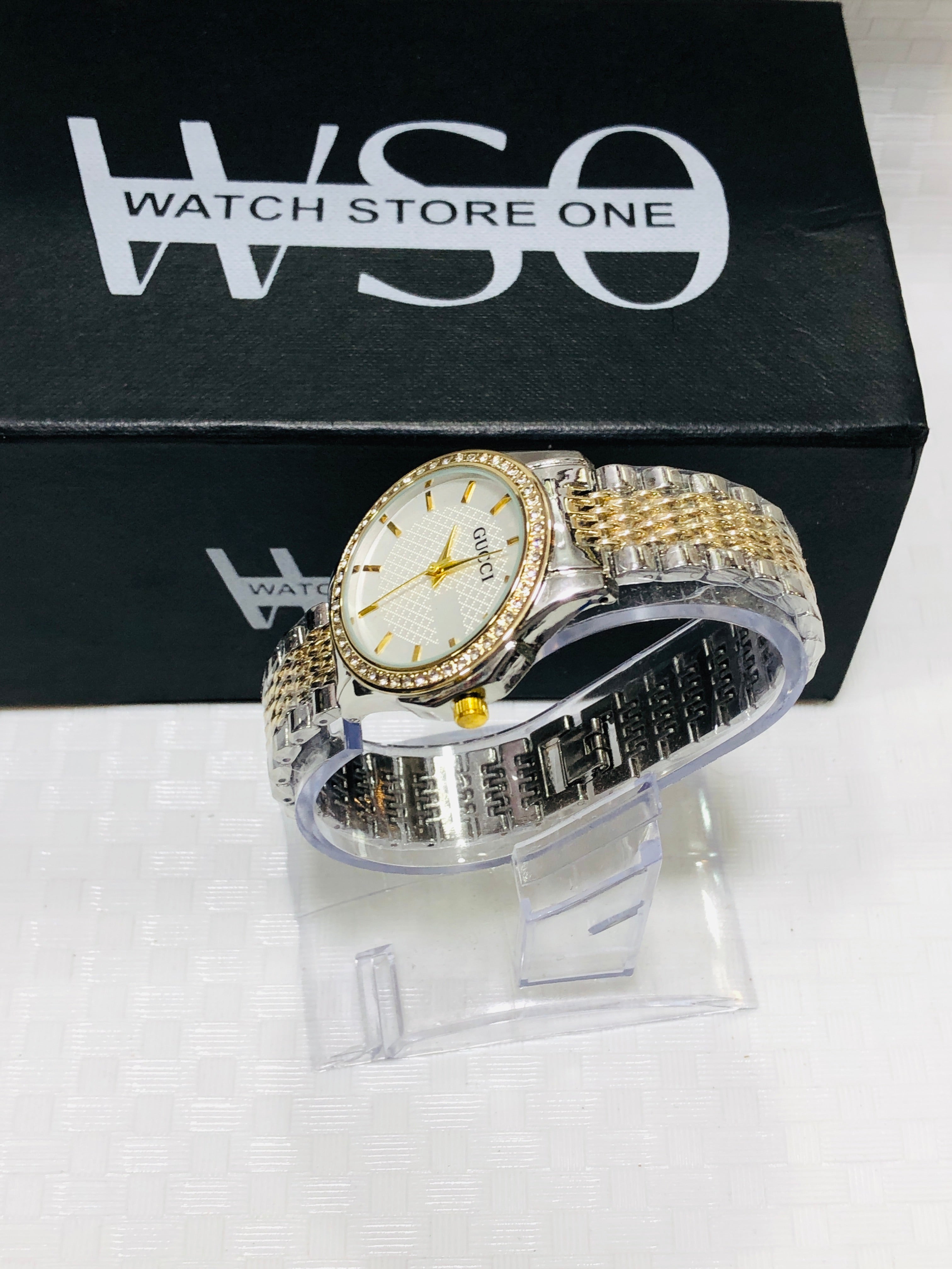 Gucci women premium watch totone white