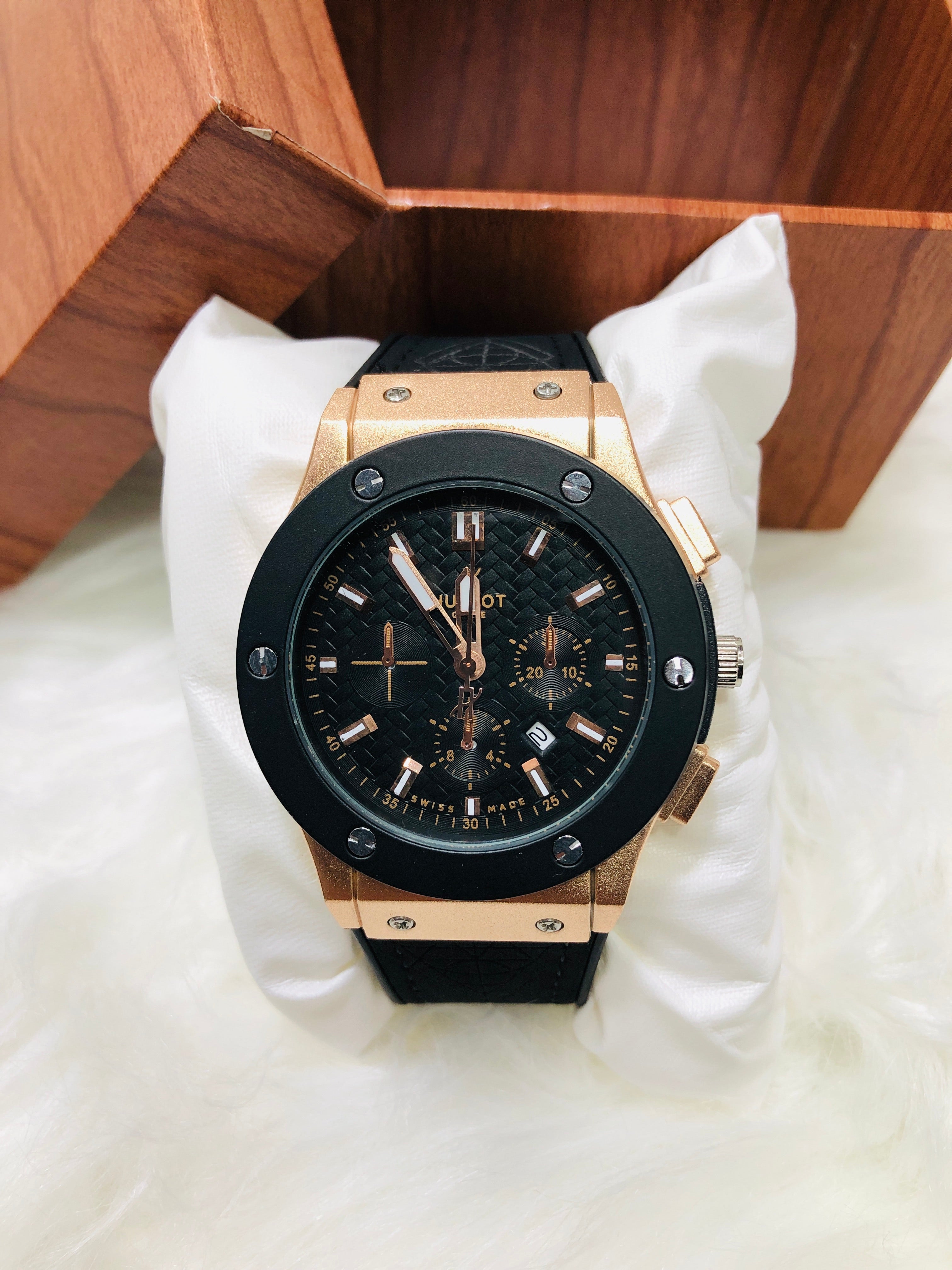 Hublot Strap Date Watch
