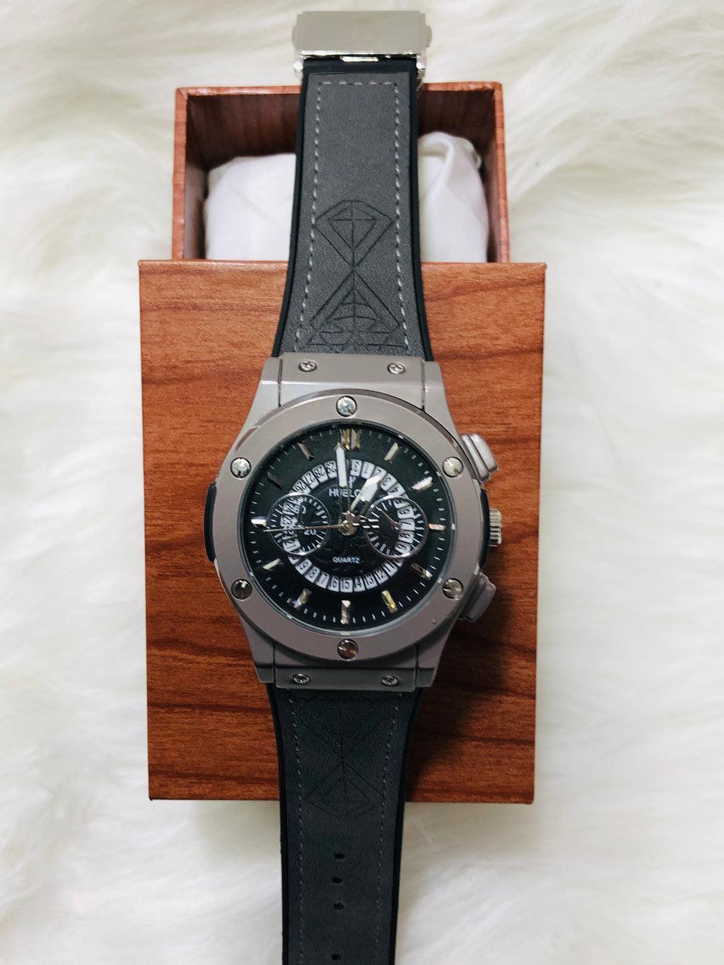 Hublot Strap Date Watch