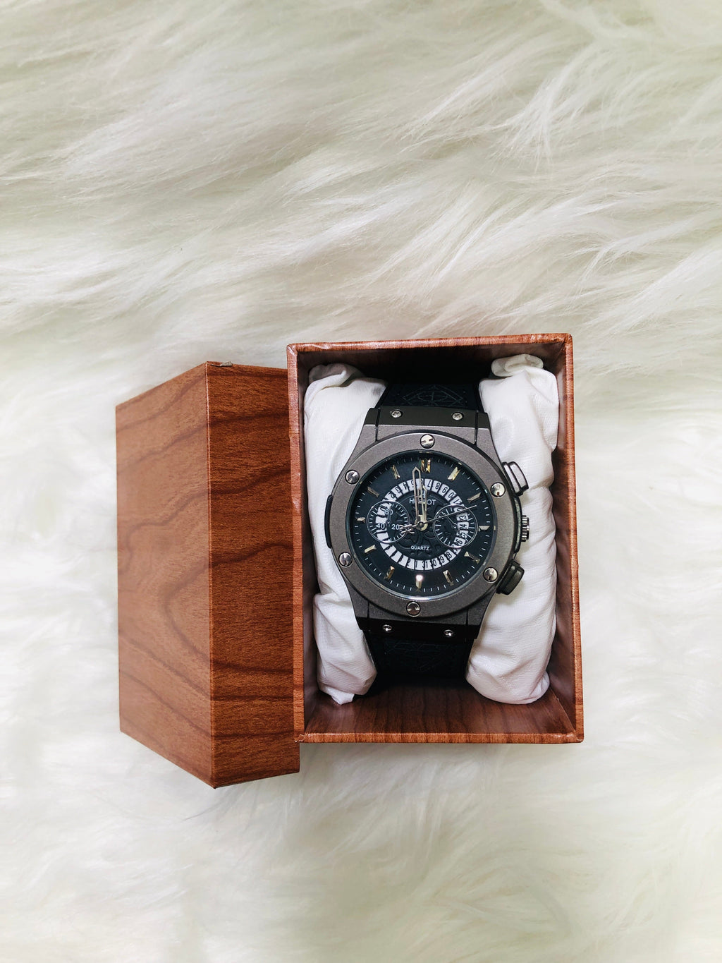 Hublot Strap Date Watch