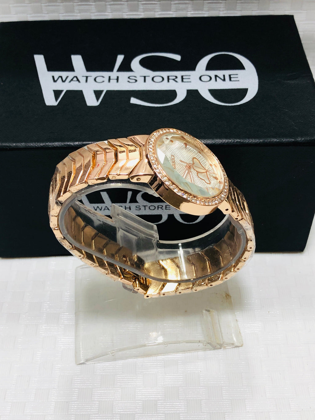 Gucci women watch Rose White