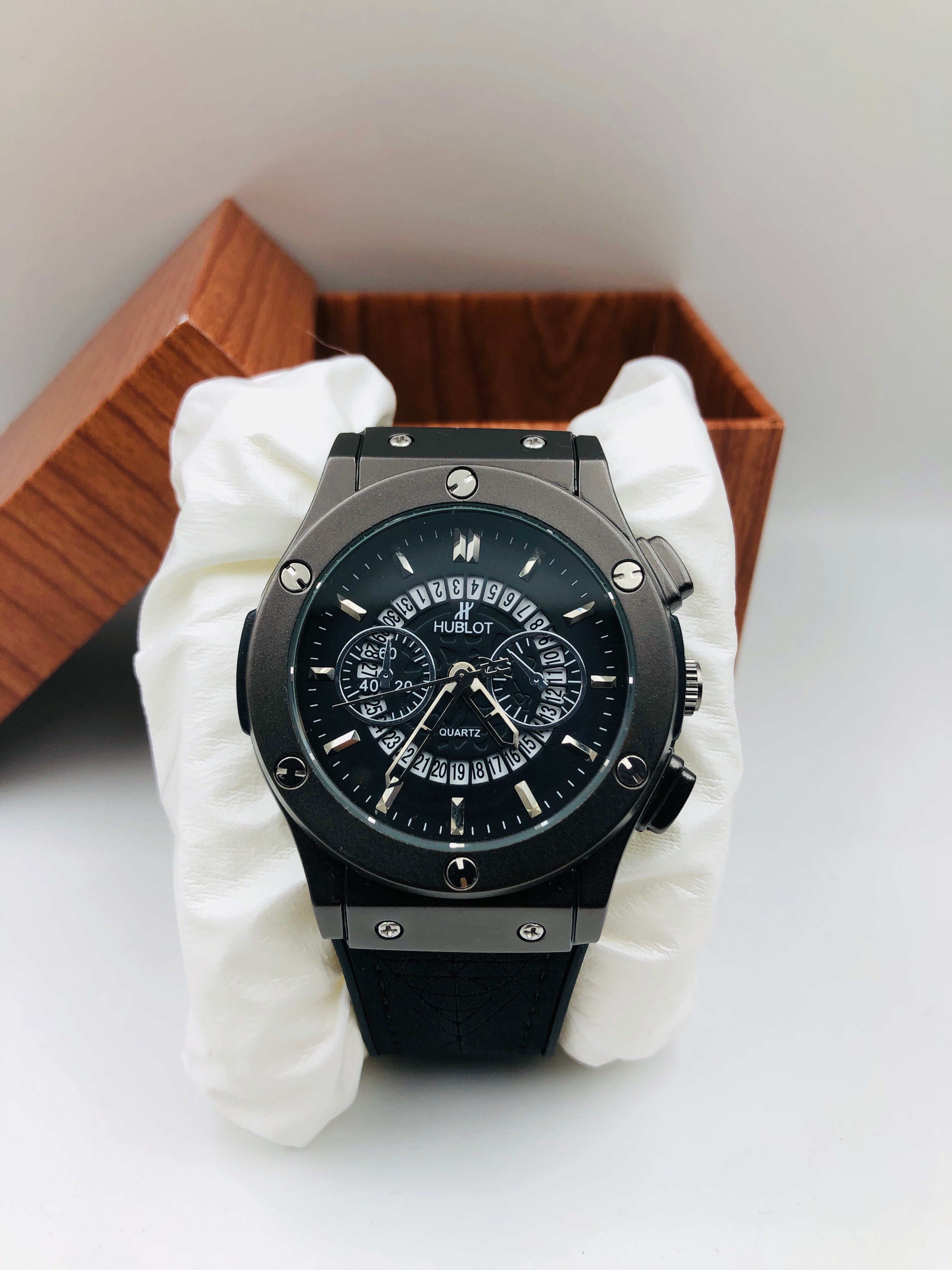 Hublot Imperial Watch - Article #783 - Black Strap - Black Dial