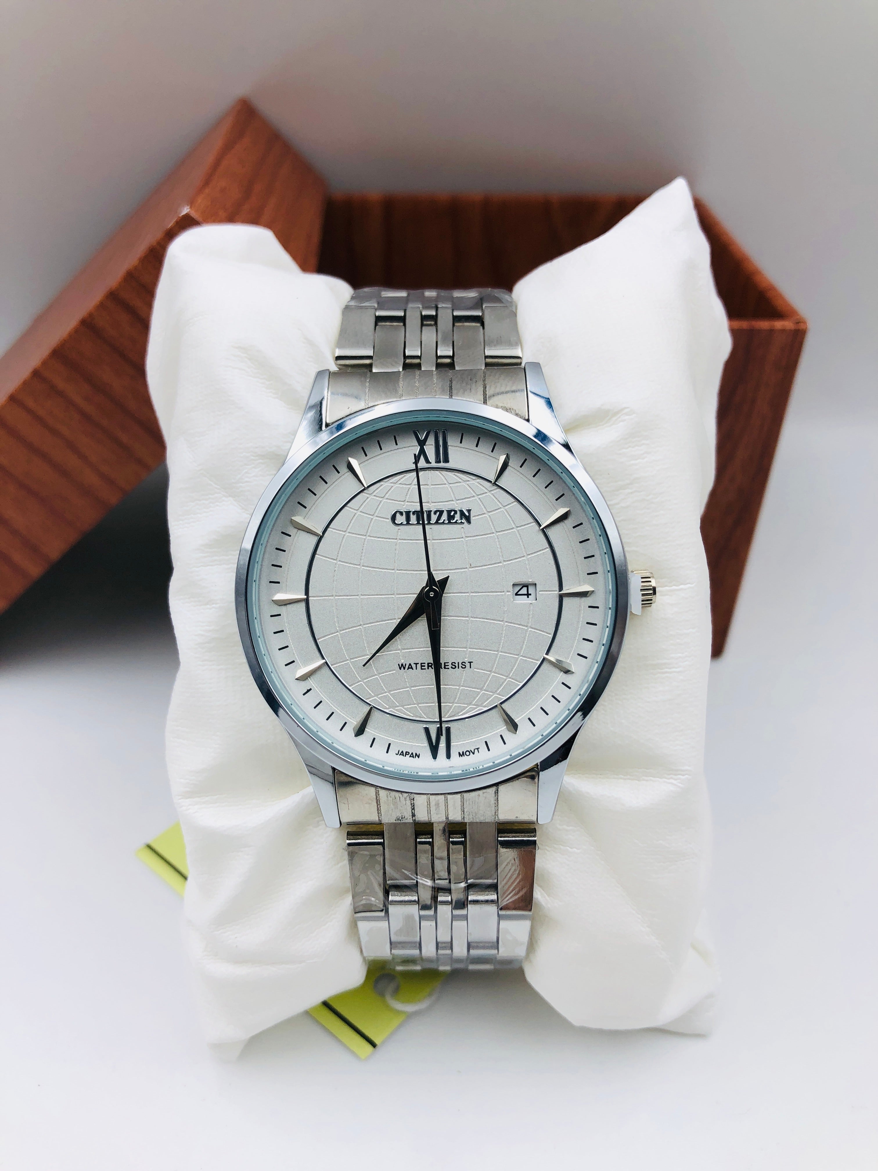 Citizen Quartz - Article # 814 - Silver - White Dial